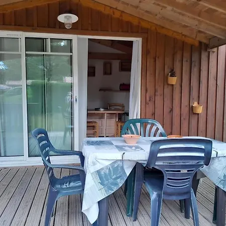 Chalet 3 Pieces, 2